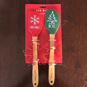 Rae Dunn Spatula and Cookie Cutter 4-Piece Set NWT